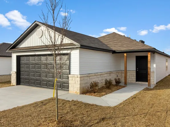 10217 Debbie Dr, North Little Rock, AR 72113