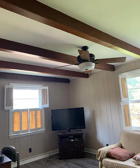 111 S Dogwood Ave — Photo 11