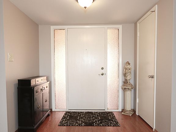 3rd image of 9629 E Minnesota Ave