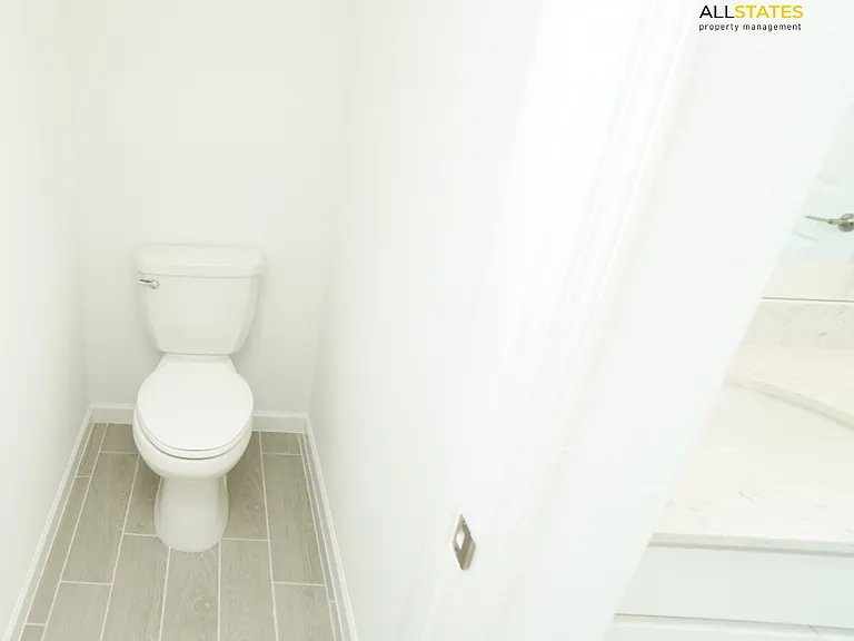 4030 NE 33rd Ave — Photo 18