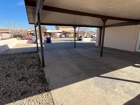 4th image of 5208 Flowers Dr