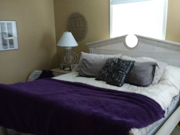 3rd image of 1402 Old Orchard Pl