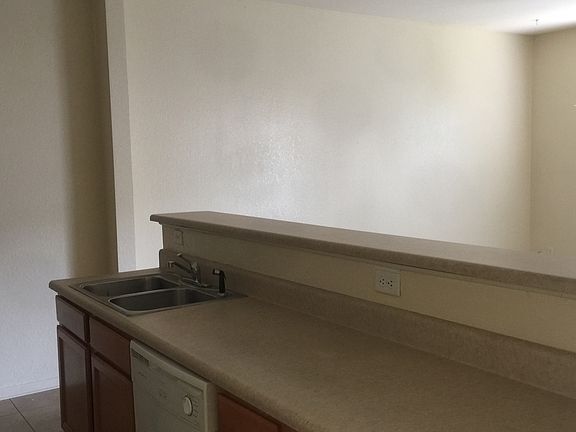 5th image of 1020 Anniston Ct