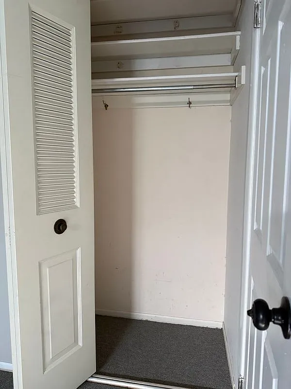 2 bed, 1.5 bath, 968 sqft, $2,200 — Photo 2