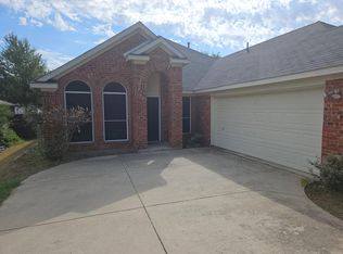 7509 Sunburst Trl, Denton, TX 76210