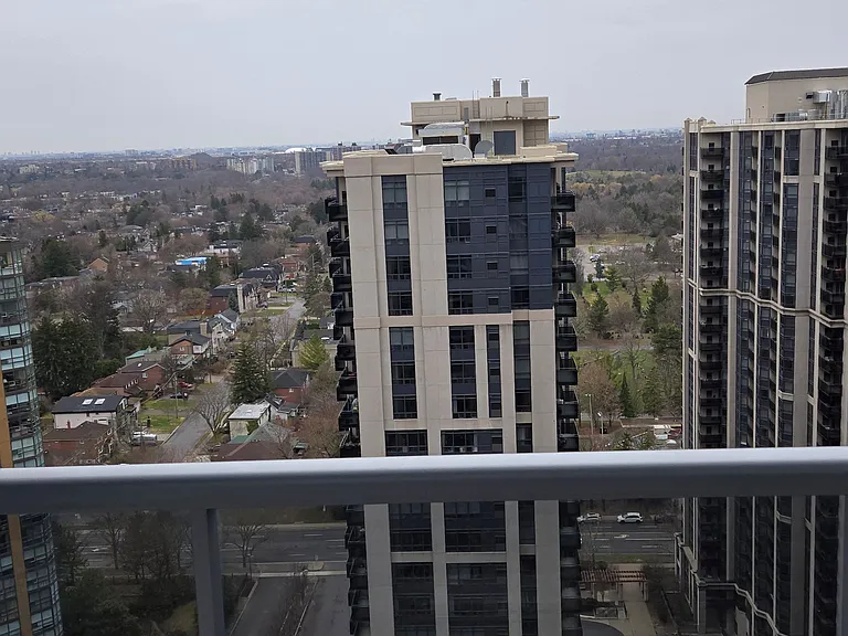 4968 Yonge St #3101 — Photo 15