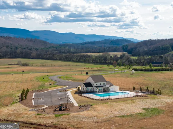 55 Ridge Rd, Spencer, TN 38585