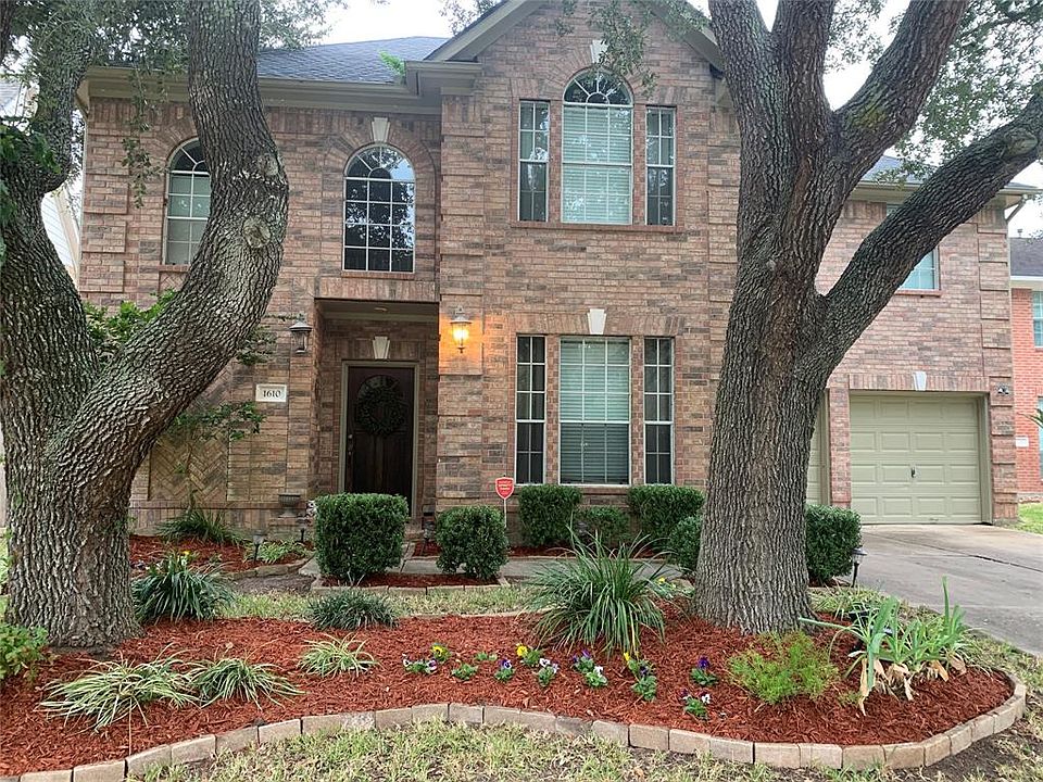 1st image of 1610 Savannah Dr