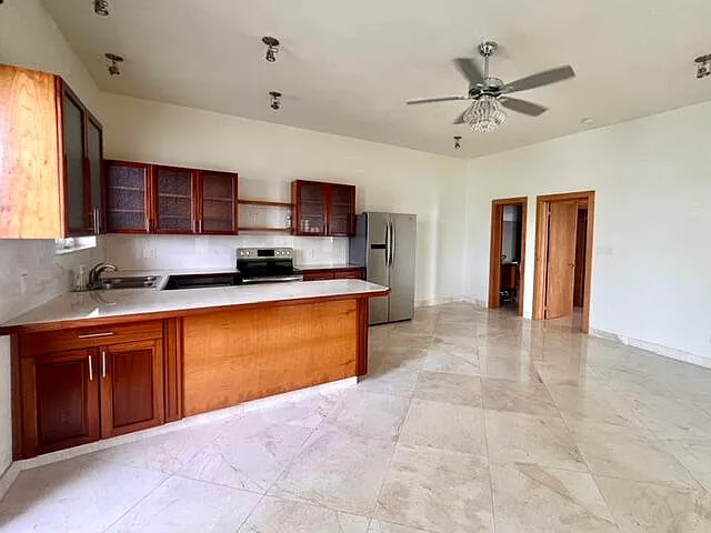 1 bed, $2,800 — Photo 3