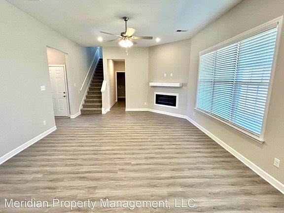 2nd image of 8770 Kennesaw Dr