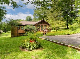 352 Longs Chapel Rd, Weaverville, NC 28787