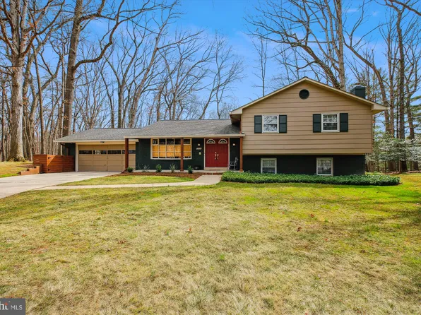 204 Hermleigh Rd, Silver Spring, MD 20902