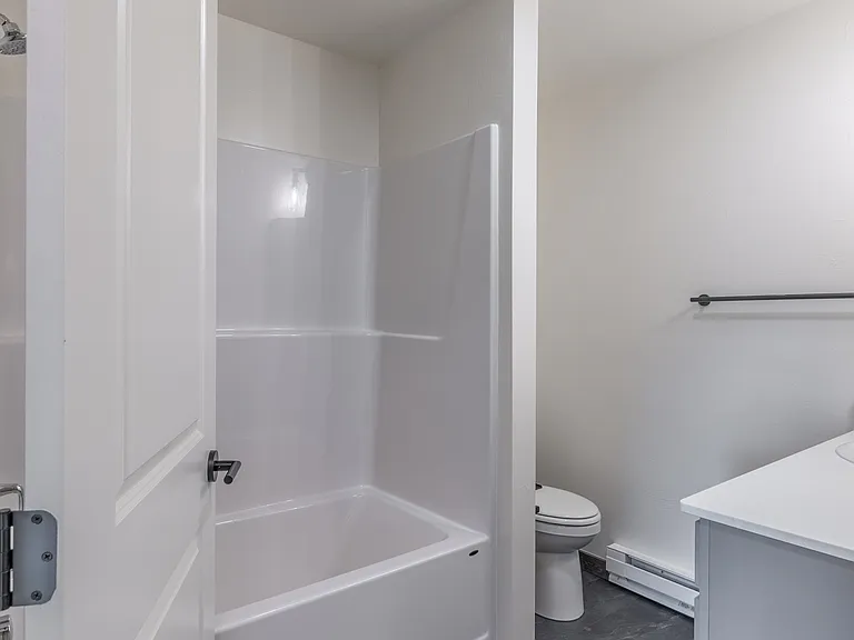 3384 Crosswind Ct — Photo 23