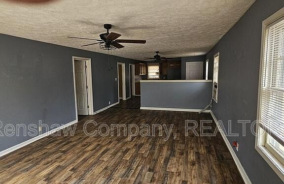 3rd image of 1806 Harris St
