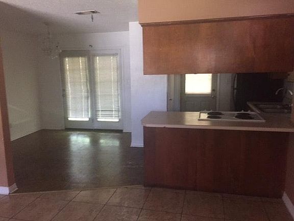 4th image of 3634 Reynosa Dr