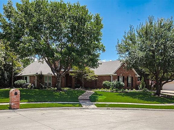 2nd image of 3228 Red Deer Ct