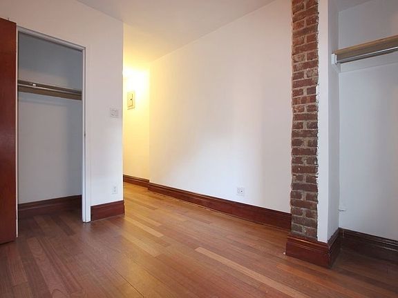 5th image of 316 W 19th St #2EE