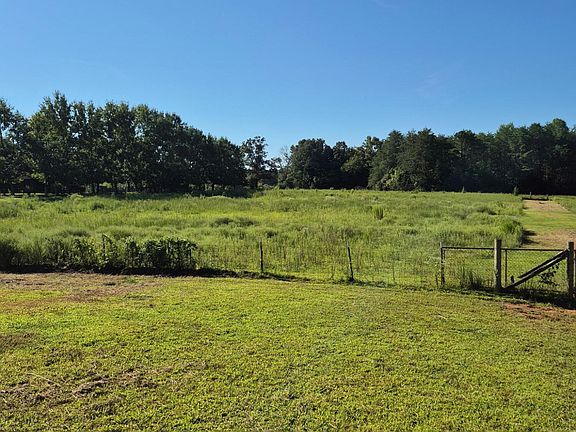 3rd image of 293 County Road 607
