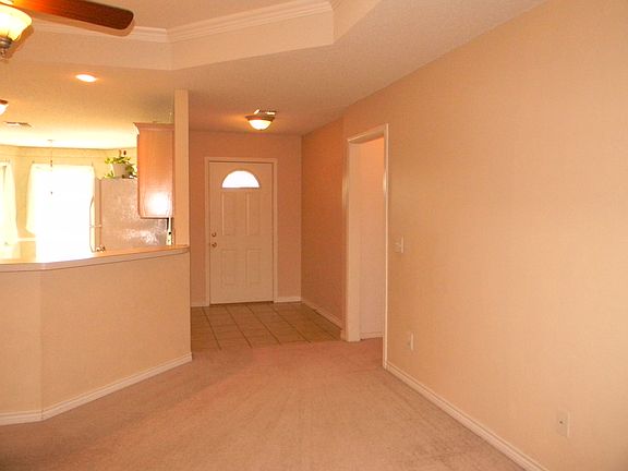 4th image of 5305 Northview Dr