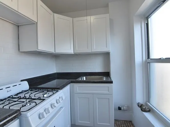 521 Henry St APT 3, Brooklyn, NY 11231