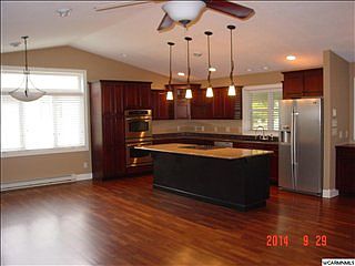 2nd image of 1202 Evergreen Ave