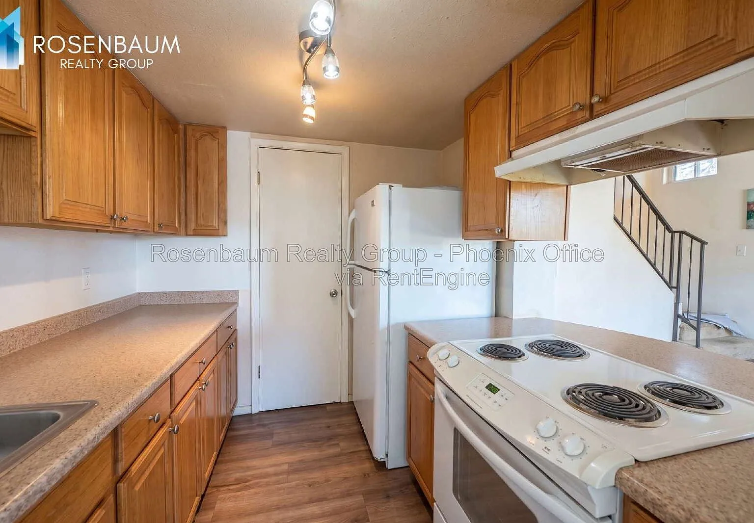 2 bed, 1.0 bath, 924 sqft, $1,175 — Photo 4