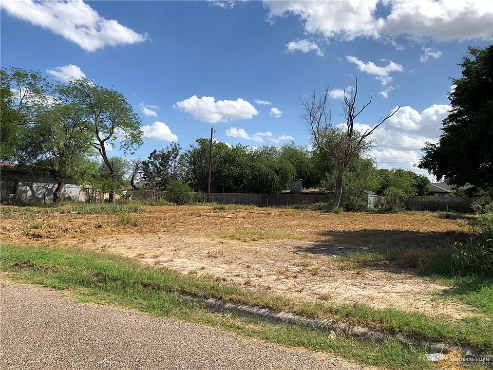 1st image of 125 W 2nd St