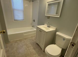 397 Chestnut St #1, New Britain, CT 06051