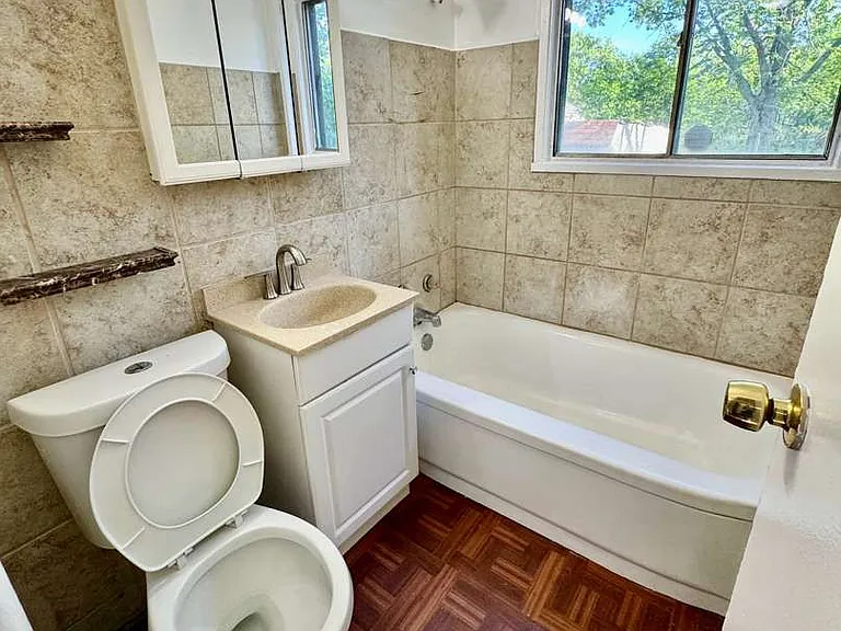 17001 Lipton Ave — Photo 14