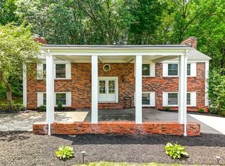 3722 Troon Dr, Uniontown, OH 44685