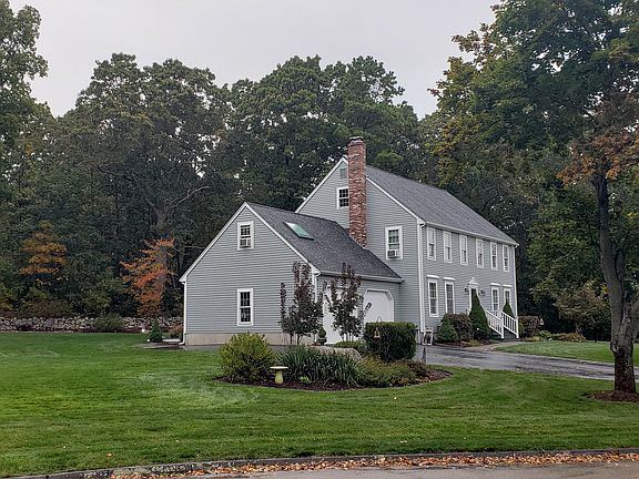 2nd image of 24 Kimberly Dr