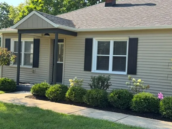 1207 Prairie Ln, Machesney Park, IL 61115