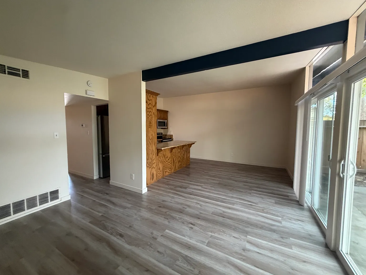 2 bed, $2,400 — Photo 2