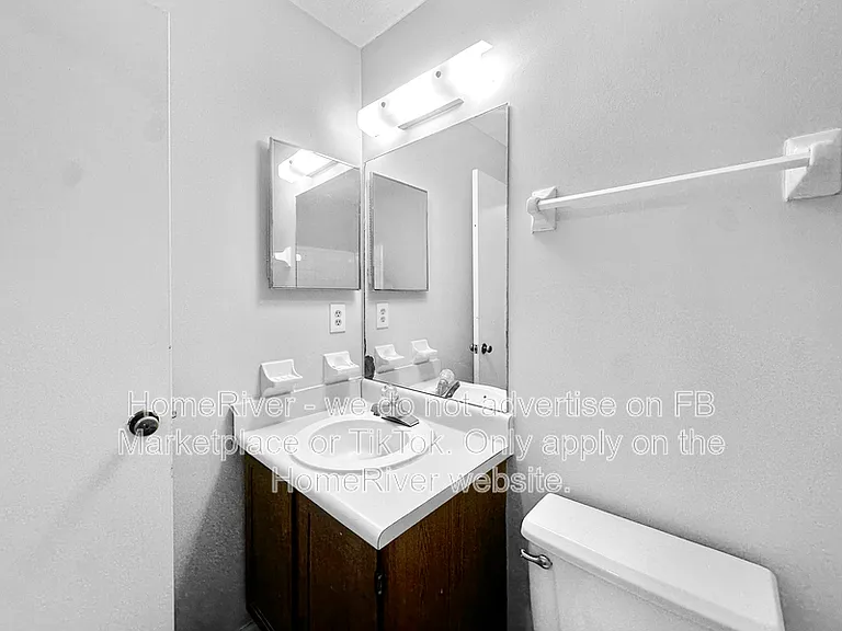 1174 Pin Oak Dr — Photo 13