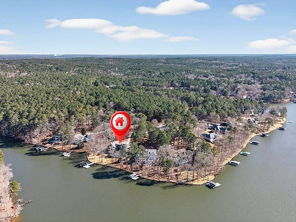 3rd image of 1470 Plantation Dr