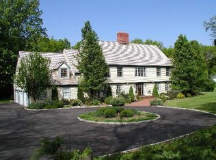 1901 Fence Row Dr, Fairfield, CT 06430