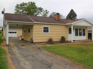 708 Sylvan Dr S, Williamsport, PA 17702