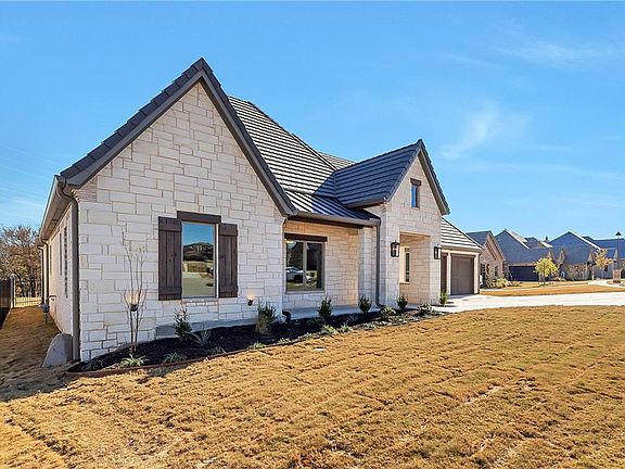3rd image of 5209 Sendero Dr