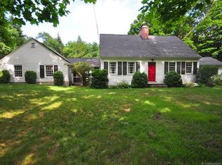 62 Paper Mill Rd, Woodbury, CT 06798