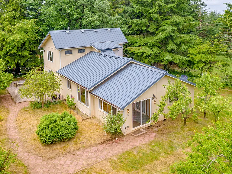 3194 Crooked Finger Rd NE — Photo 2