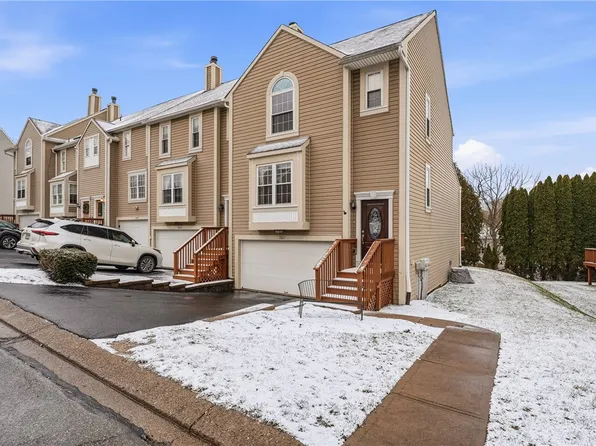 2671 Hunters Point Dr, Wexford, PA 15090