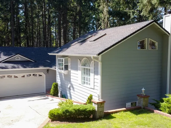 1855 Ridge View Dr, Sutherlin, OR 97479