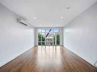 101 Varet St APT 3A, Brooklyn, NY 11206