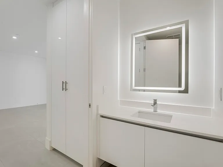 220 Lake Shore Dr #704 — Photo 51