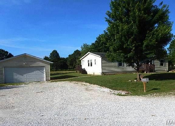 2nd image of 94 Pinewood Dr