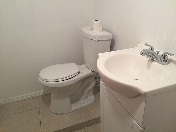 5th image of 294 Milford St