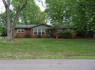 404 W 11th St, Beaver Dam, KY 42320