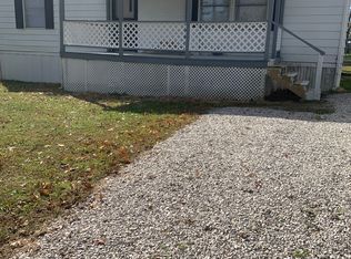 60 V C Witt Rd, Irvine, KY 40336