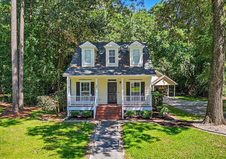 1st image of 90 Brisbon Hall Dr