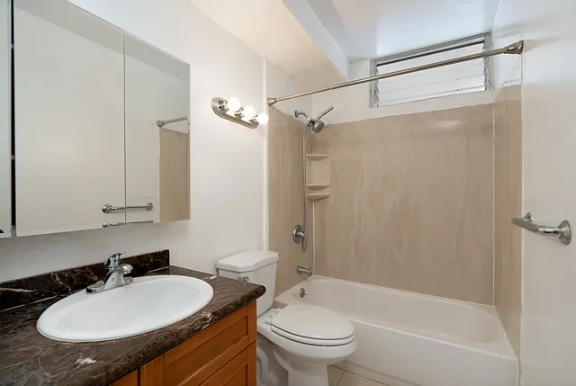 1911 Kalakaua Ave #506 — Photo 8
